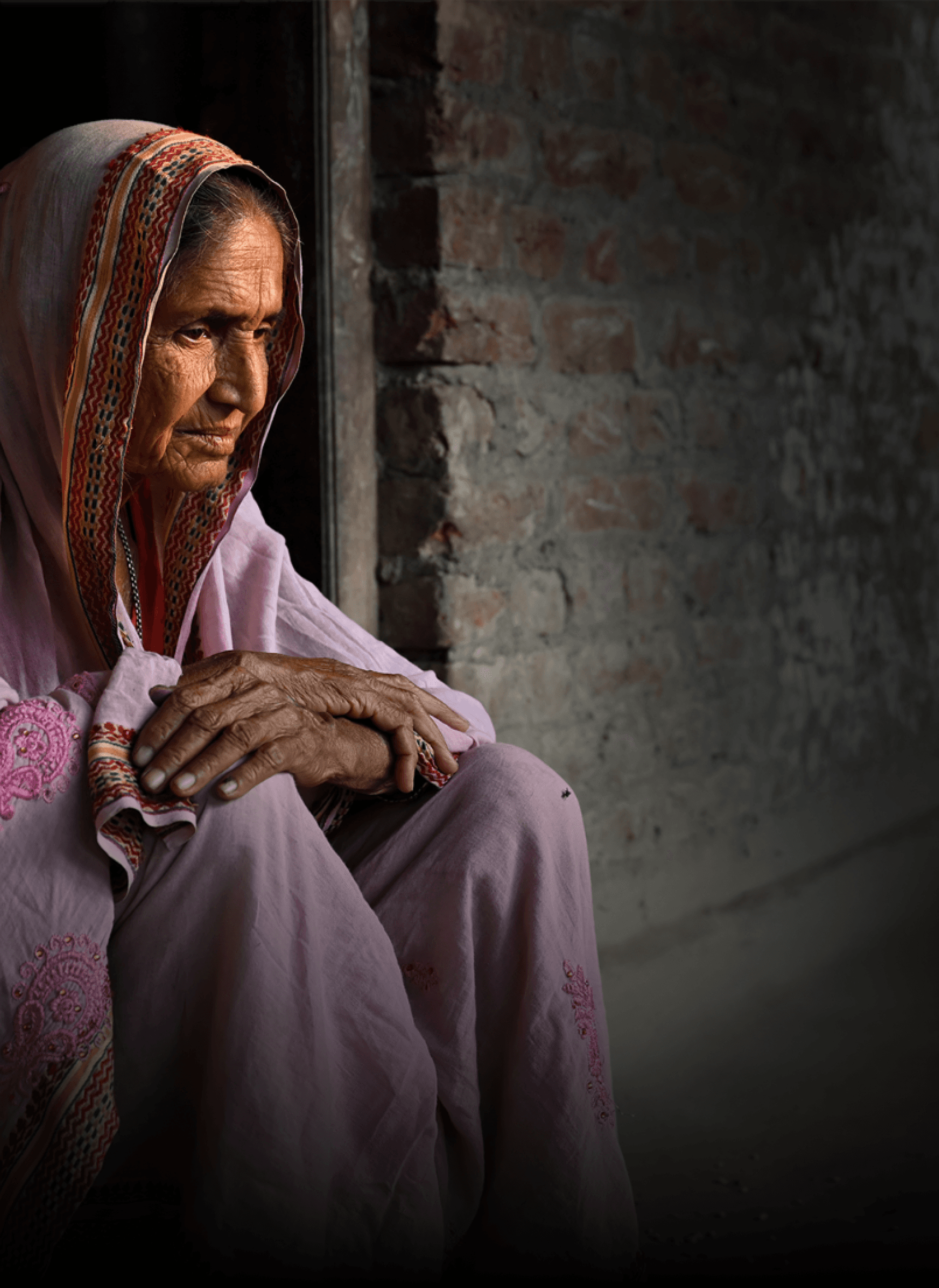 Empowering women through eye care - Akhand Jyoti